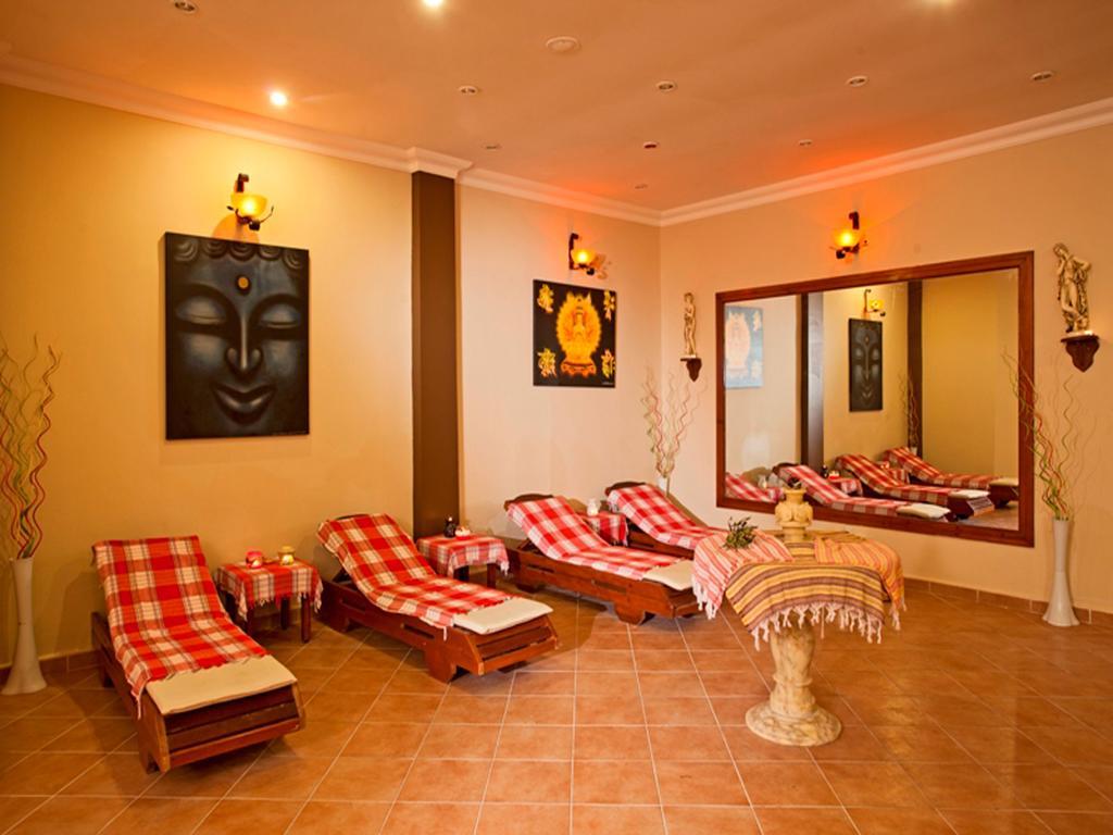 Club Tarhan Beach Didim Exterior photo